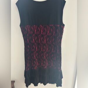 black and magenta pink paisley lace pleated sleeveless dress size 12
